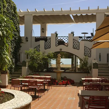 Diana Hotel 4*