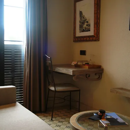Hotel Diana