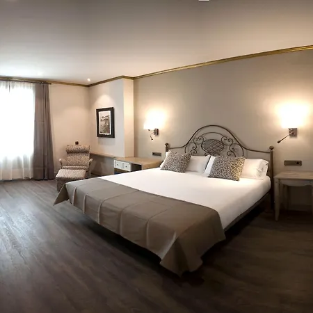 Diana Hotel 4*